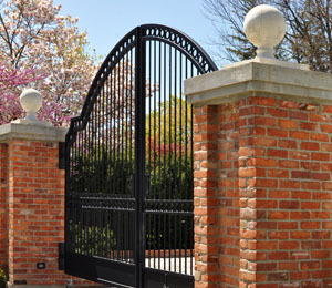 Luxury gates for elegant homes