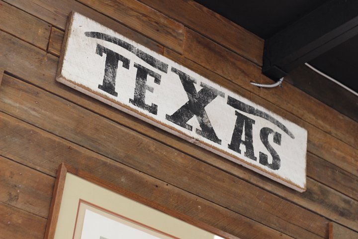 Texas Sign Board — Leather Worker in Grapevine, TX